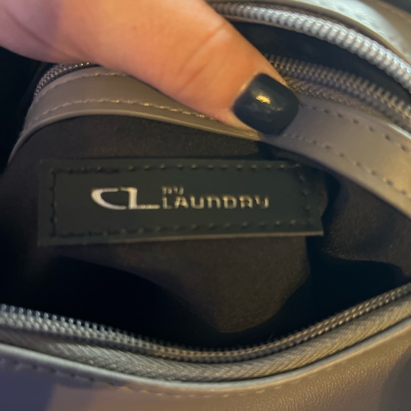 Elegant Gray Women's Bag - Picture 3 of 4